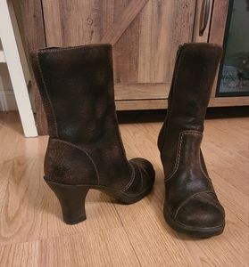 Maurices mid heel boots